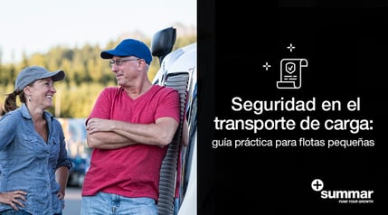 hombre y mujer al frente de una van